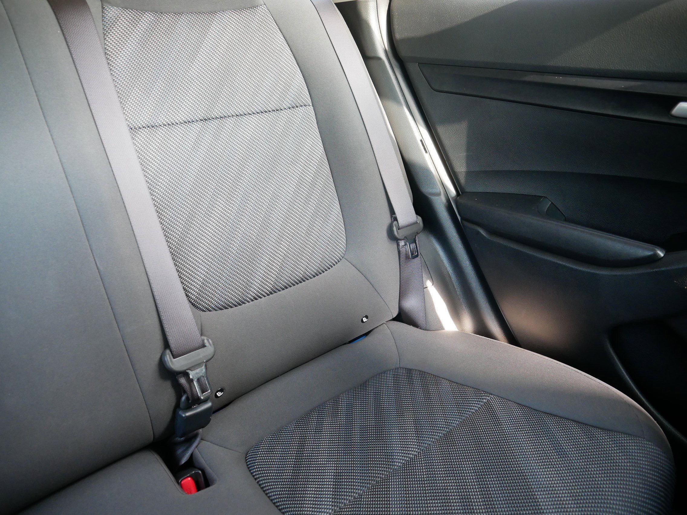 2023 Kia Seltos LX photo 13