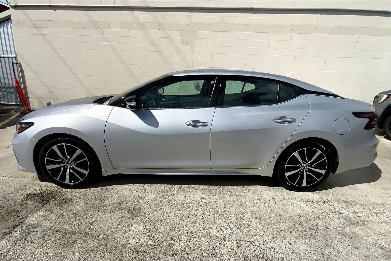 2022 Nissan Maxima SV photo 4