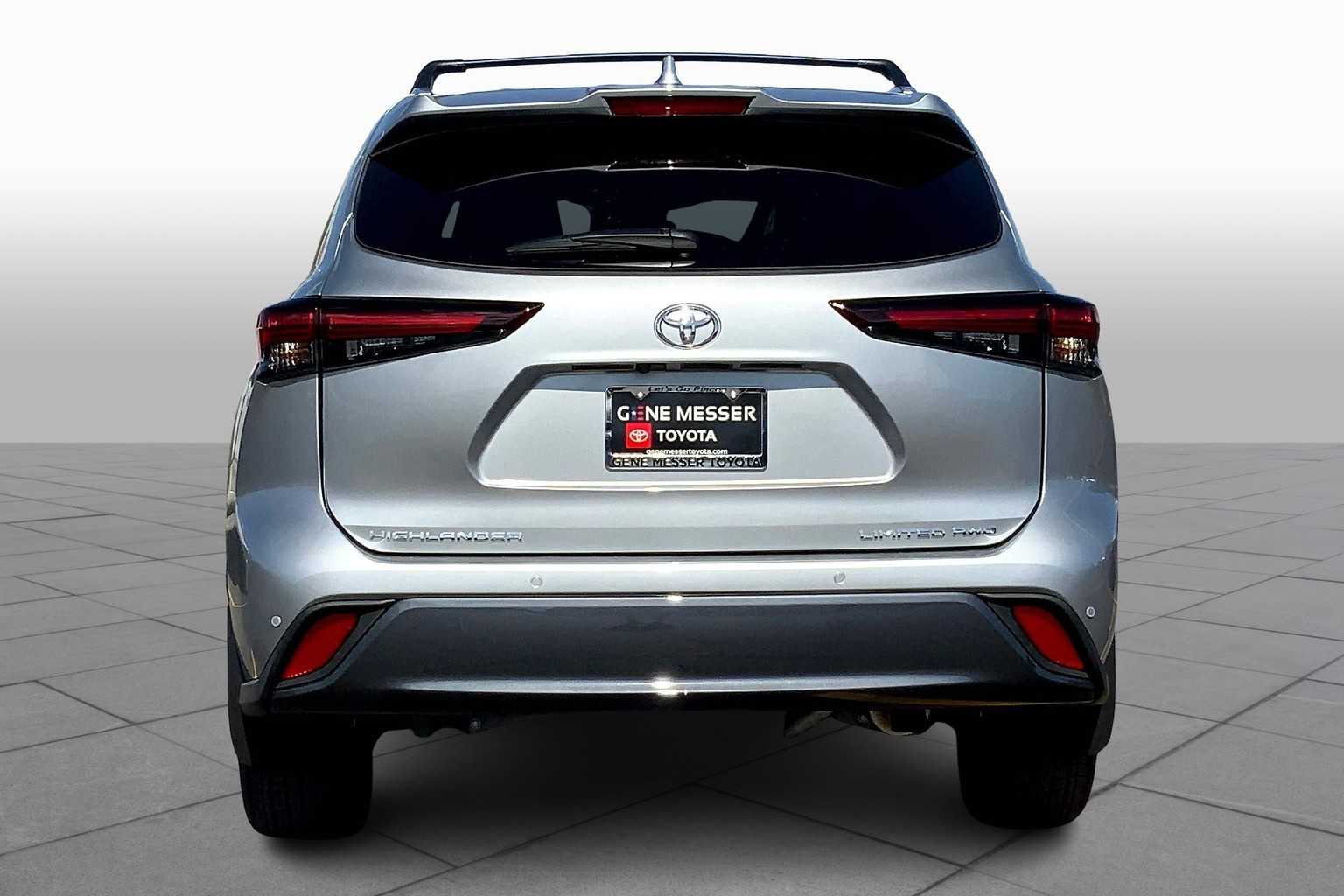 2025 Toyota Highlander XLE XSE Platinum Limited photo 4