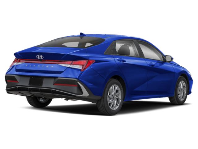 2026 Hyundai Elantra SEL Sport photo 3