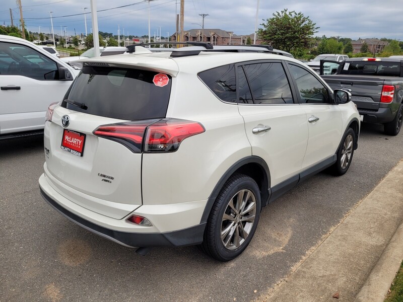 2018 Toyota RAV4 Limited photo 2