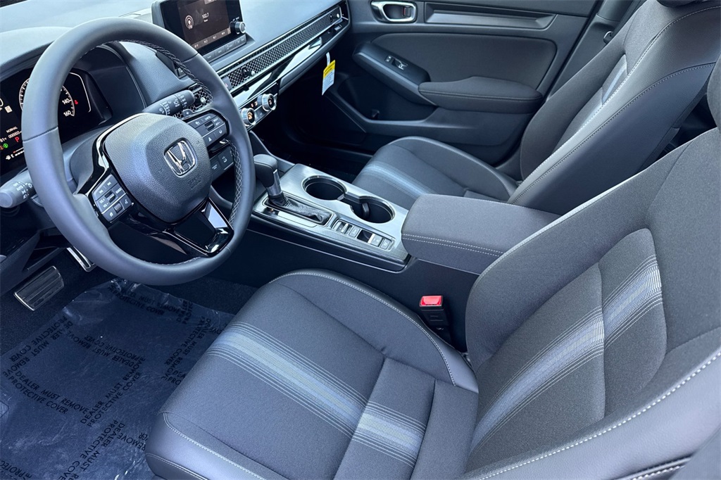 2026 Honda Civic Hatchback Sport photo 9