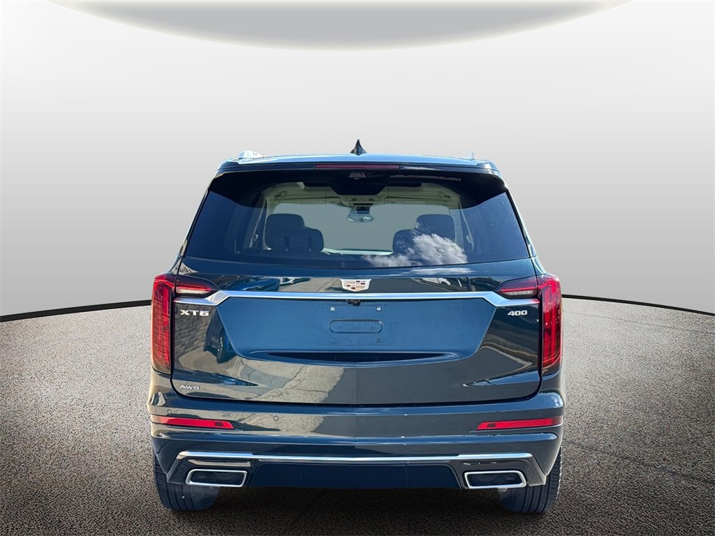 2024 Cadillac XT6 Premium Luxury photo 3