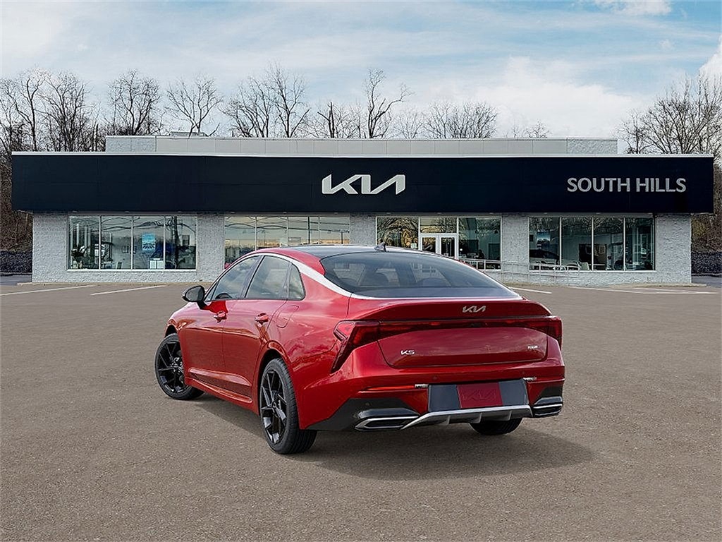 2026 Kia K5 GT-Line photo 4