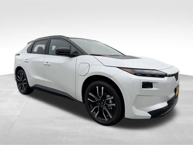 2026 Subaru Solterra Touring XT's photo