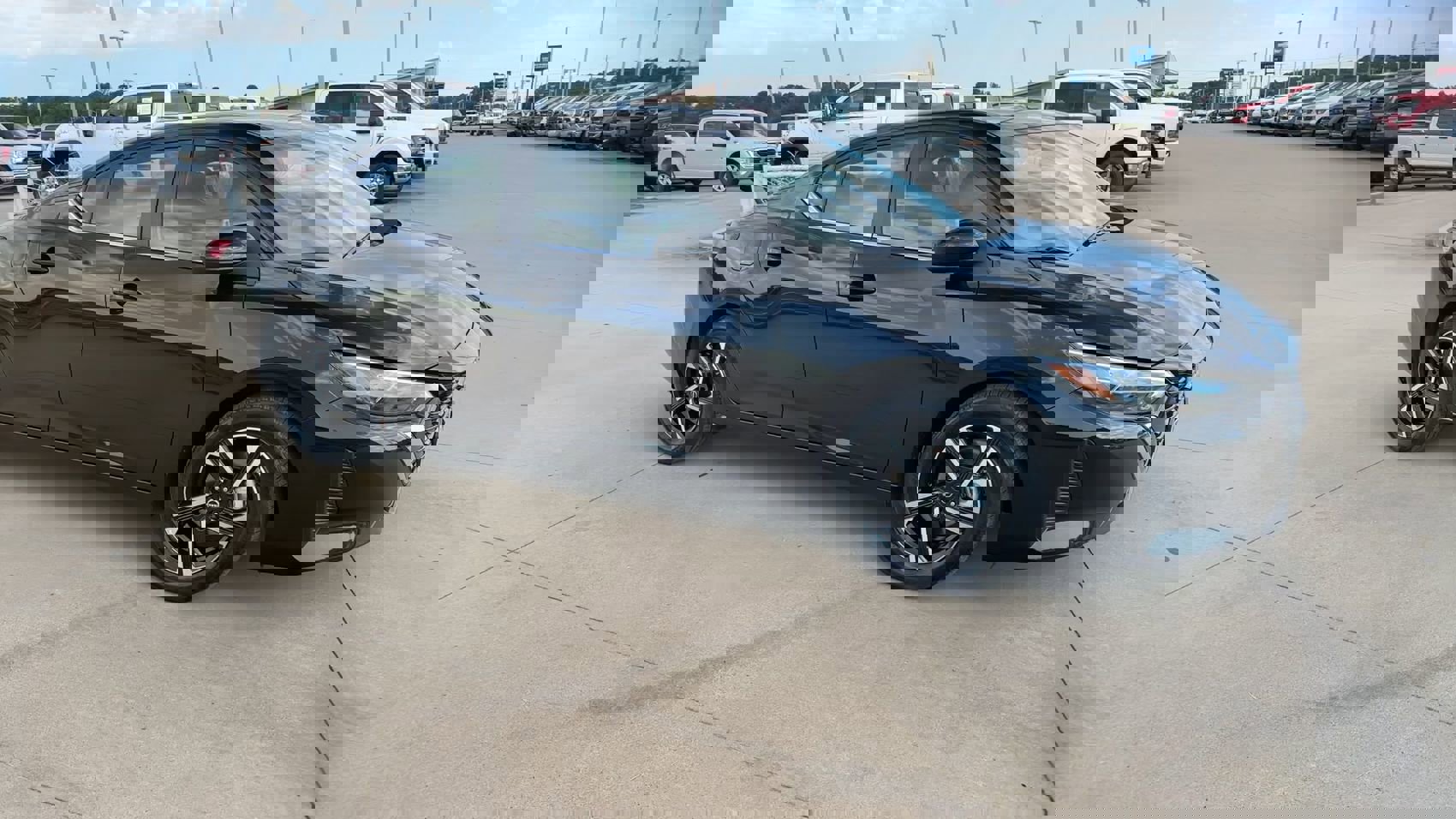 2024 Nissan Sentra SV photo 2