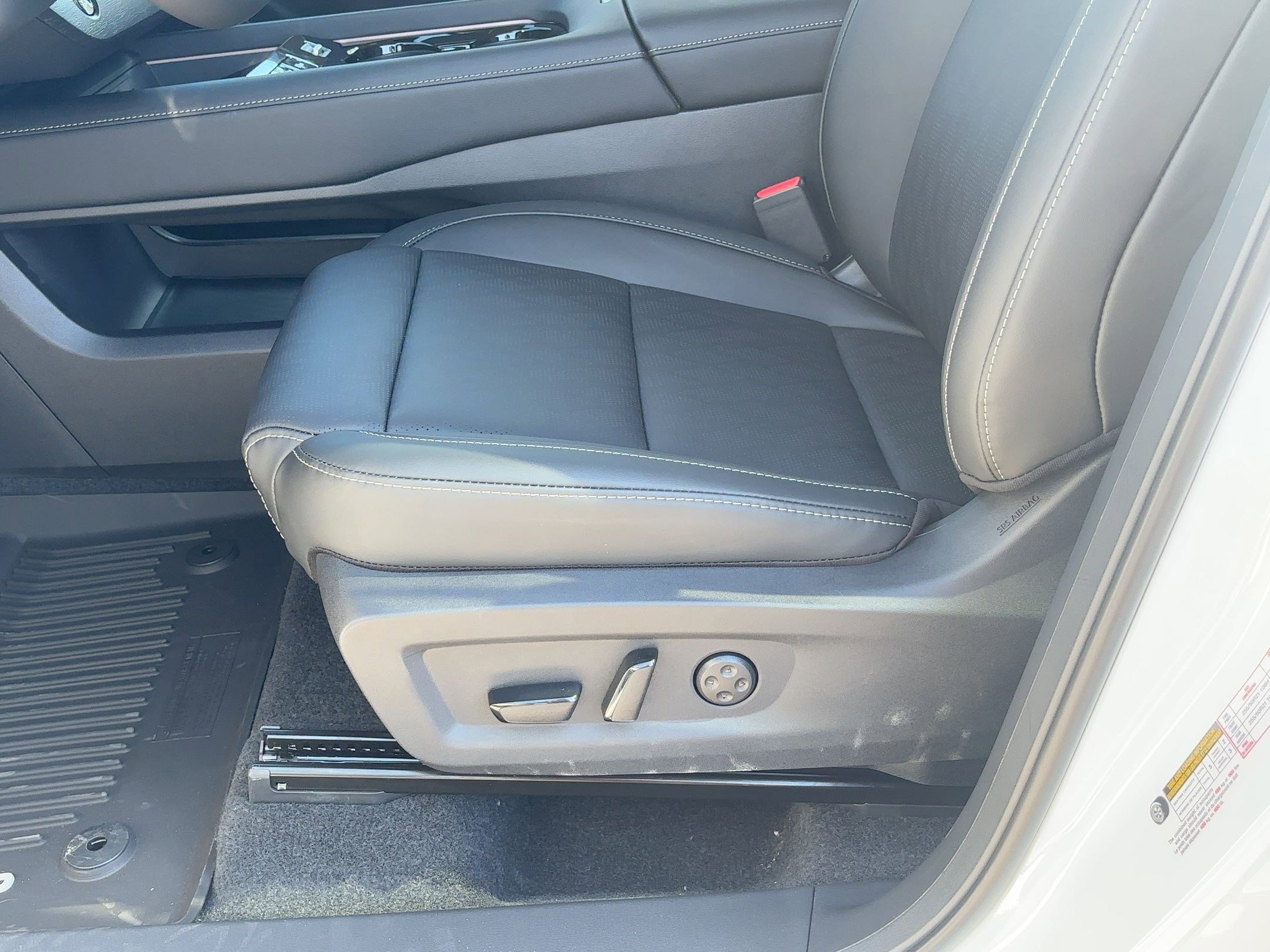 2026 Nissan Murano Platinum photo 12