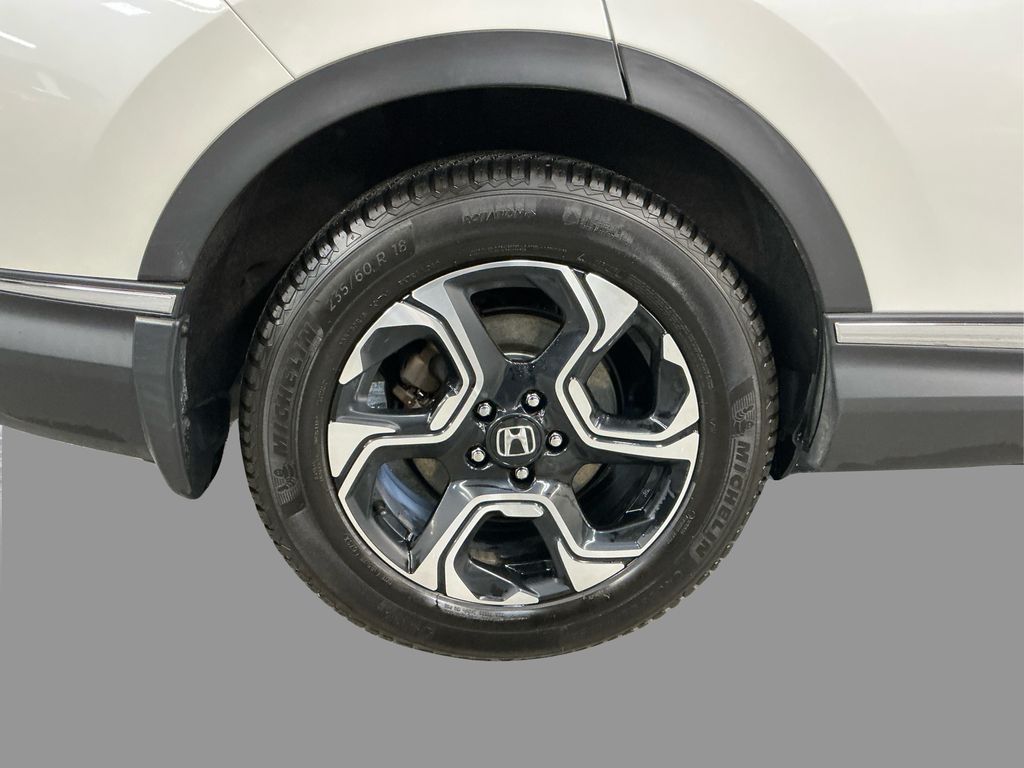 2018 Honda CR-V Touring photo 15