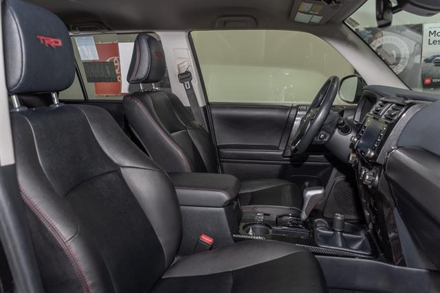 2022 Toyota 4Runner TRD Off-Road Premium photo 15
