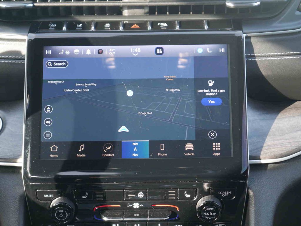 2023 Jeep Grand Cherokee Limited photo 3