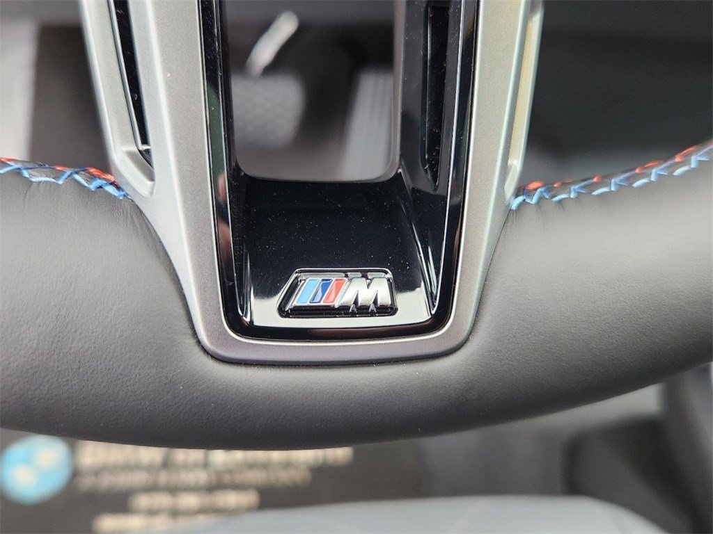 2025 Bmw iX photo 12