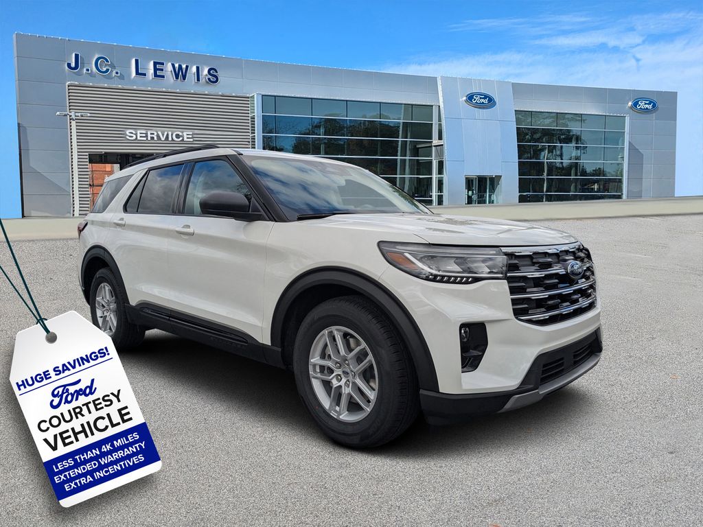 2026 Ford Explorer's photo