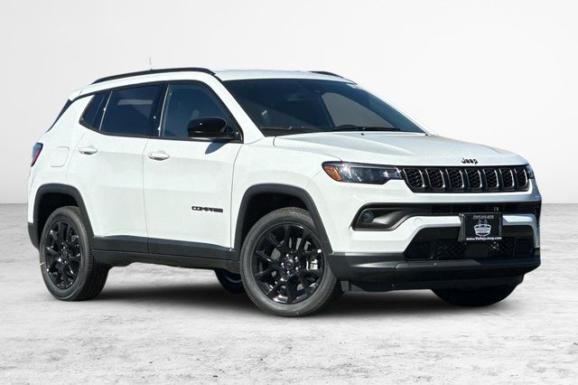 2026 Jeep Compass Latitude Altitude photo 2
