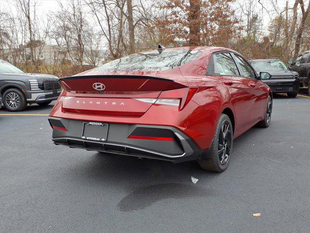 2026 Hyundai Elantra SEL Sport photo 4