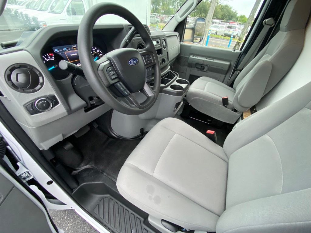 2024 Ford E-350 Base photo 26