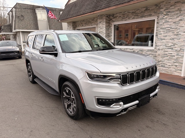 2023 Jeep Wagoneer Series III photo 3