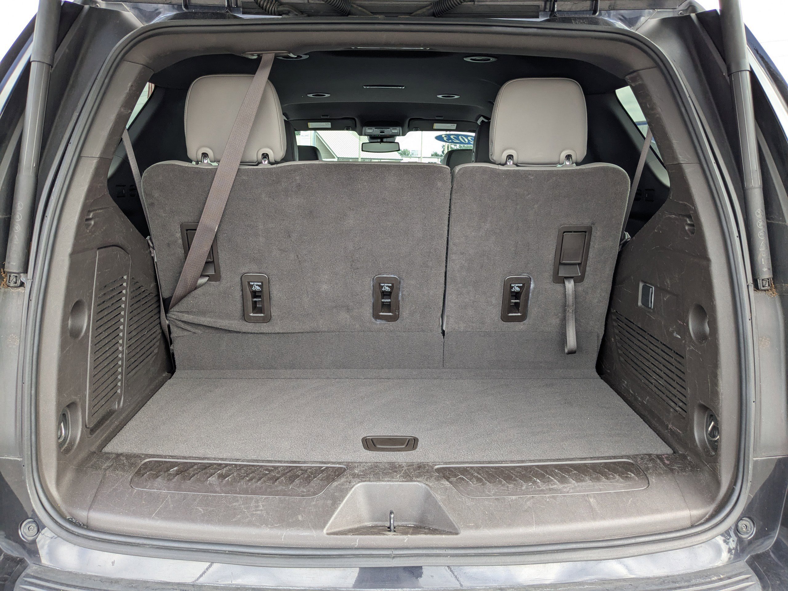 2023 Gmc Yukon SLT photo 6