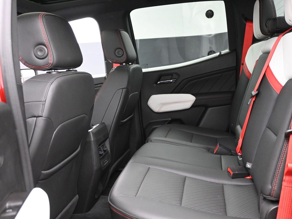2023 Gmc Canyon AT4X photo 8