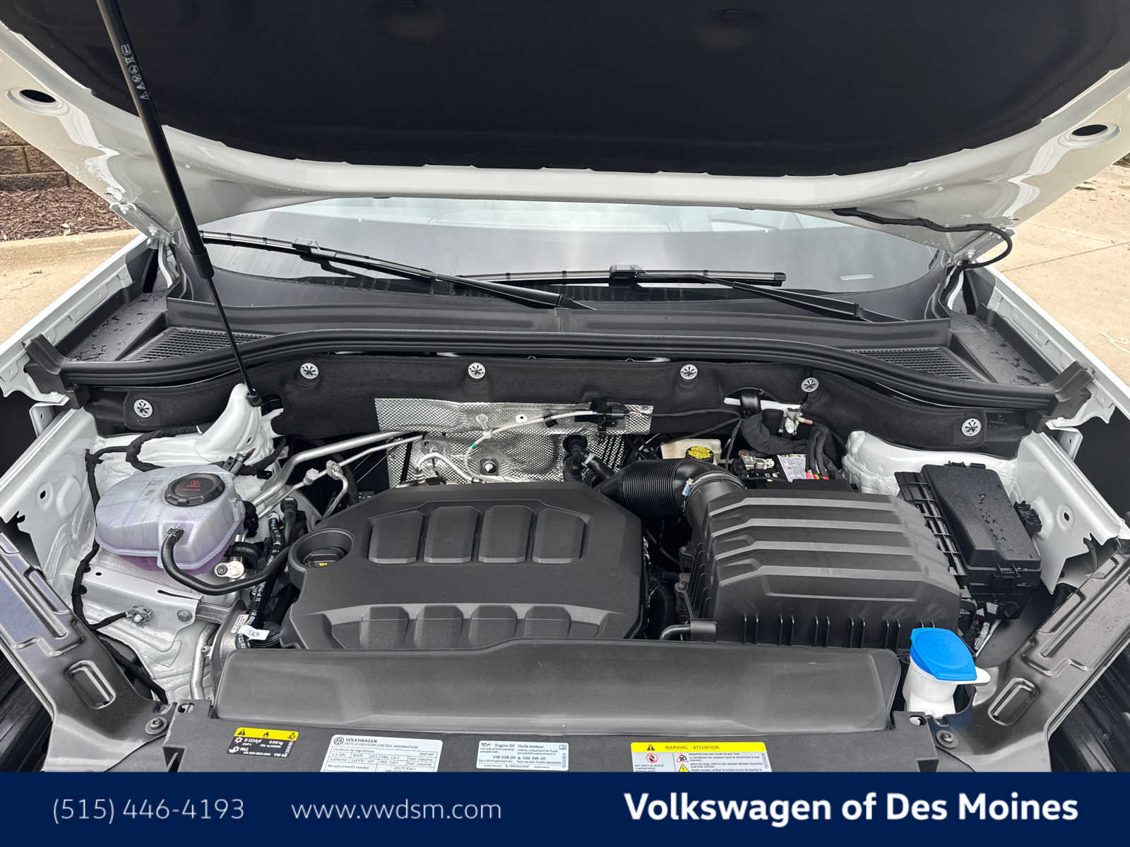 2025 Volkswagen Atlas SEL photo 6