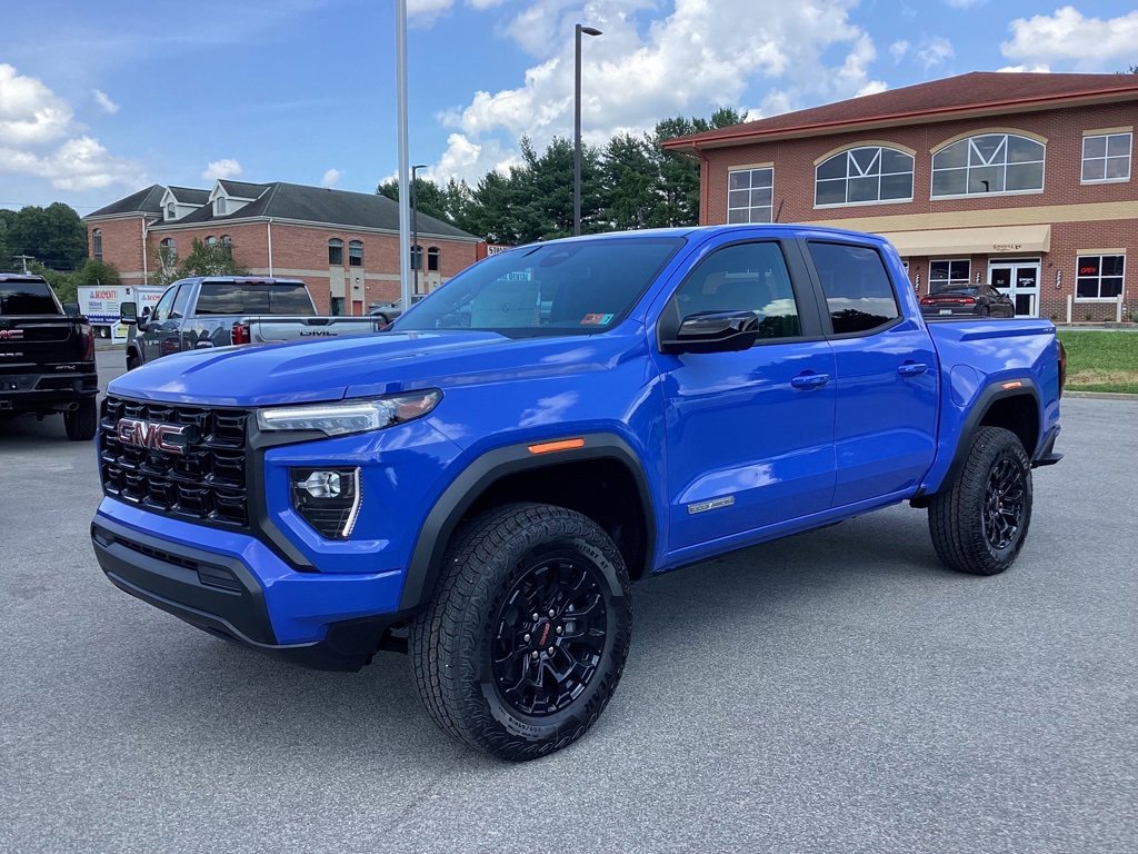 2026 GMC Canyon Elevation's photo