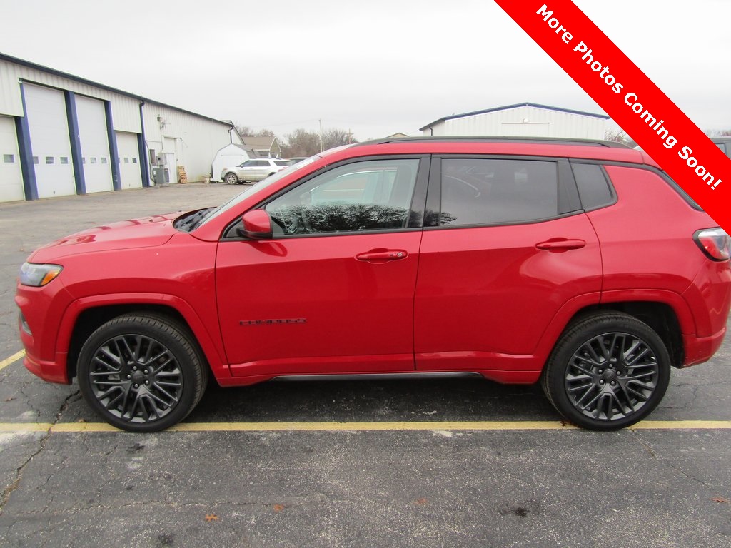 2023 Jeep Compass Red Edition photo 2