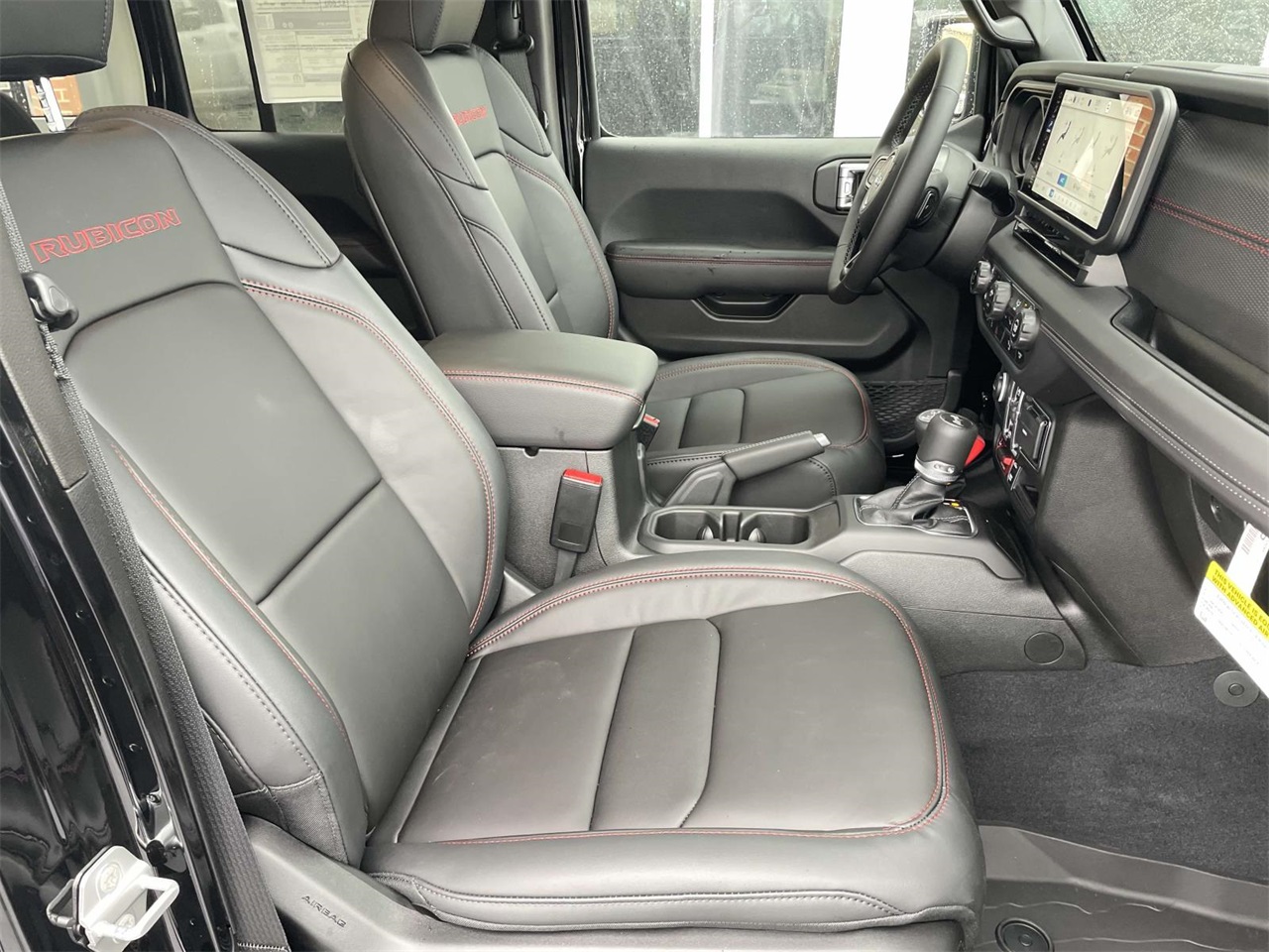 2025 Jeep Wrangler Rubicon X photo 27
