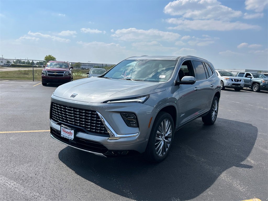 2026 Buick Enclave Avenir photo 4