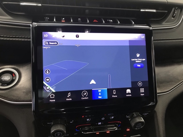 2022 Jeep Grand Cherokee Overland photo 22
