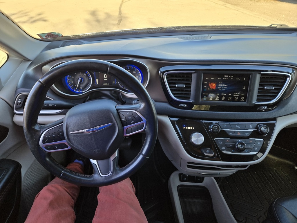 2018 Chrysler Pacifica Touring L photo 20
