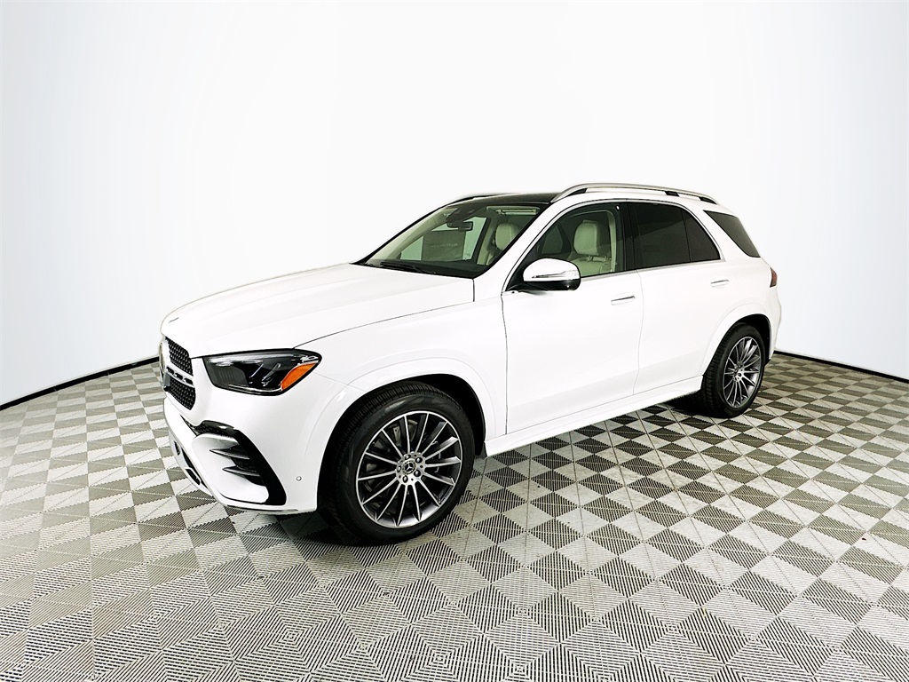 2025 Mercedes Benz GLE 350 4MATIC photo 3