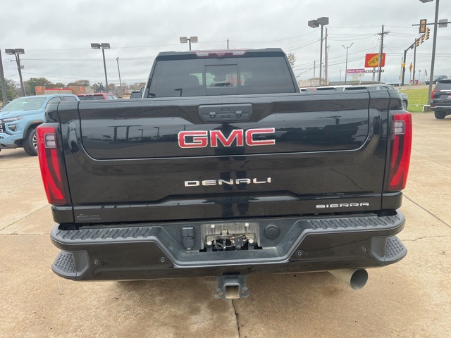 2024 Gmc Sierra 2500 HD Denali photo 3