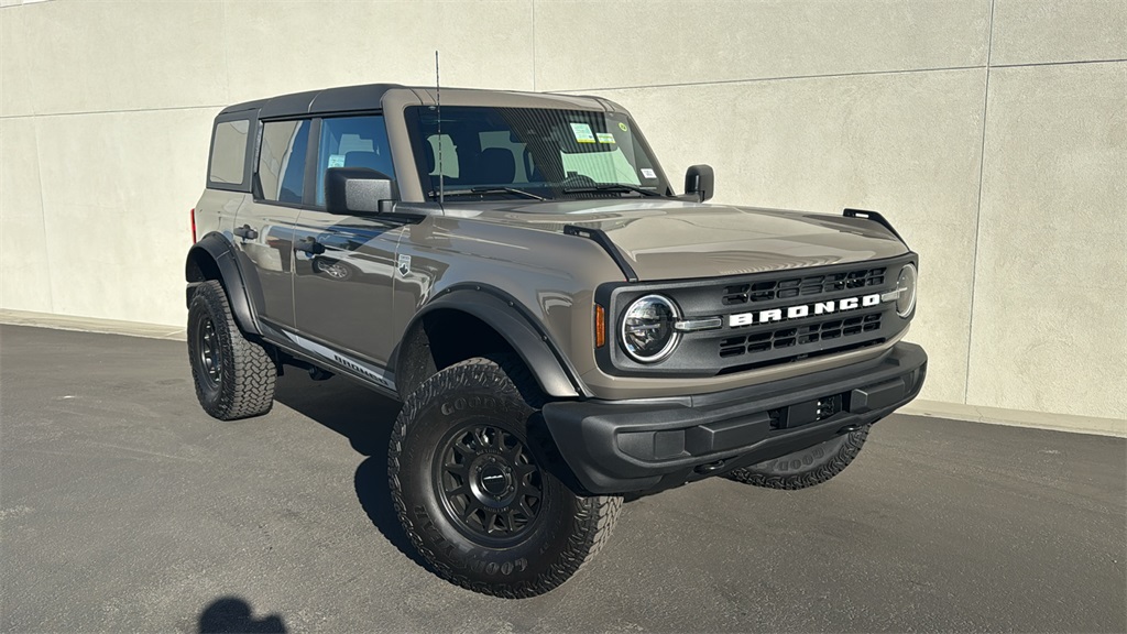 2025 Ford Bronco 4-Door Big Bend's photo