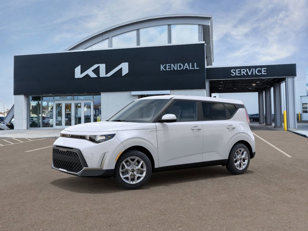 2025 Kia Soul LX photo 2
