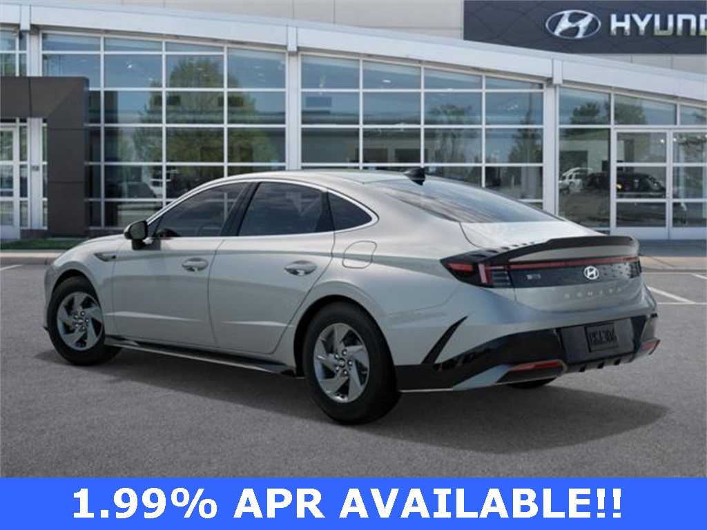 2025 Hyundai Sonata SE photo 3