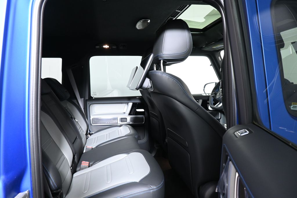 2025 Mercedes Benz G photo 20