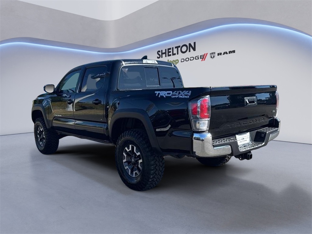 2023 Toyota Tacoma TRD Off-Road photo 3
