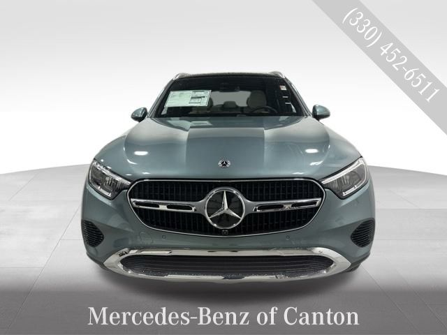 2026 Mercedes-Benz GLC Base's photo