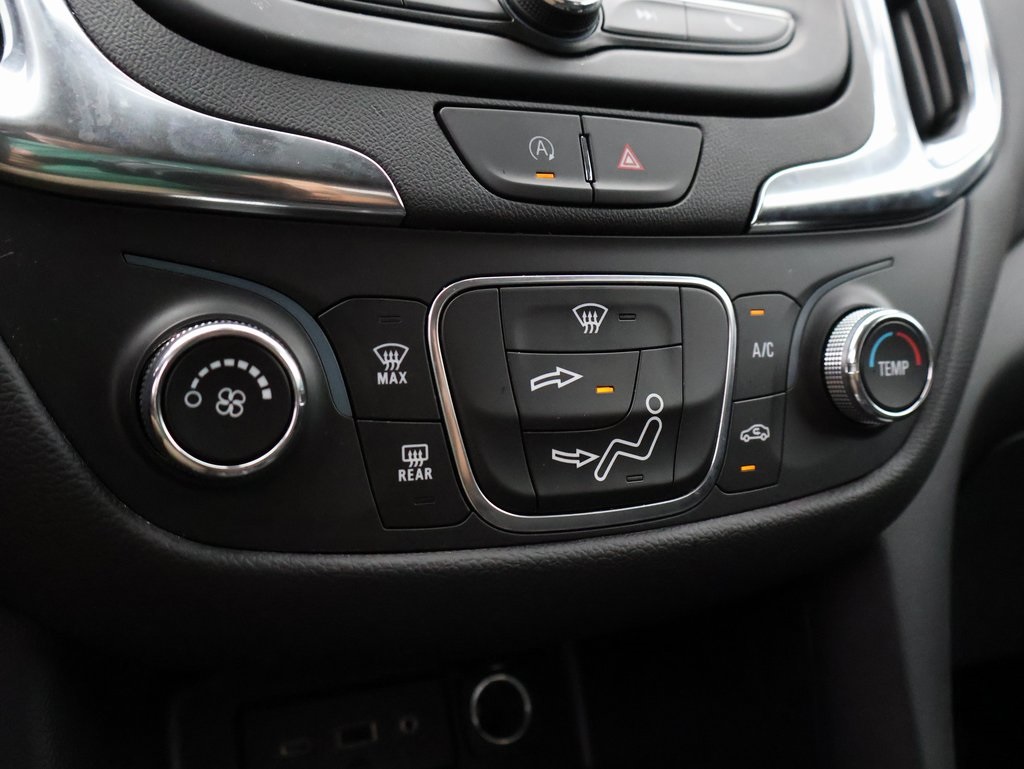 2023 Chevrolet Equinox LT photo 32