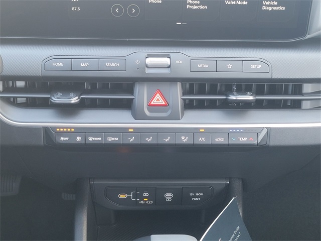 2025 Kia K4 LX photo 17