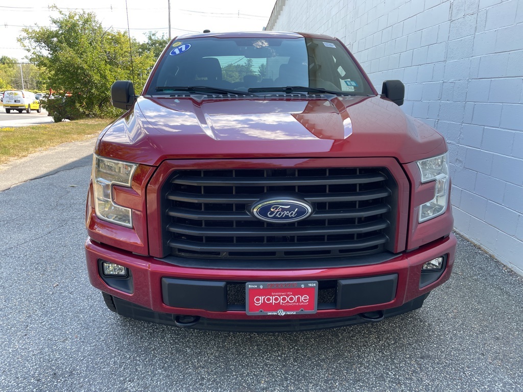 2017 Ford F-150 XLT photo 2