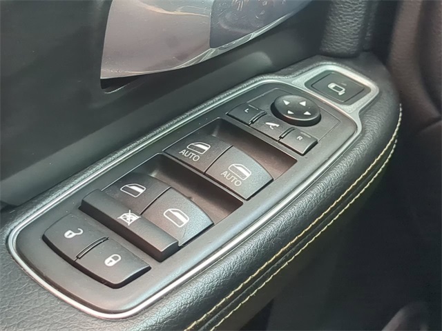 2021 Ram 2500 Laramie photo 29