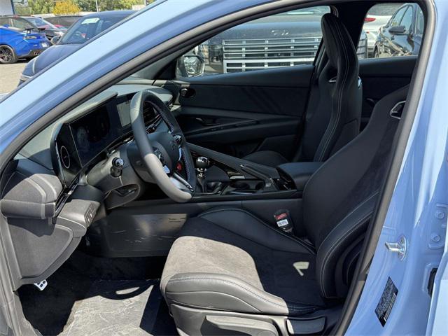 2025 Hyundai Elantra N Base photo 12