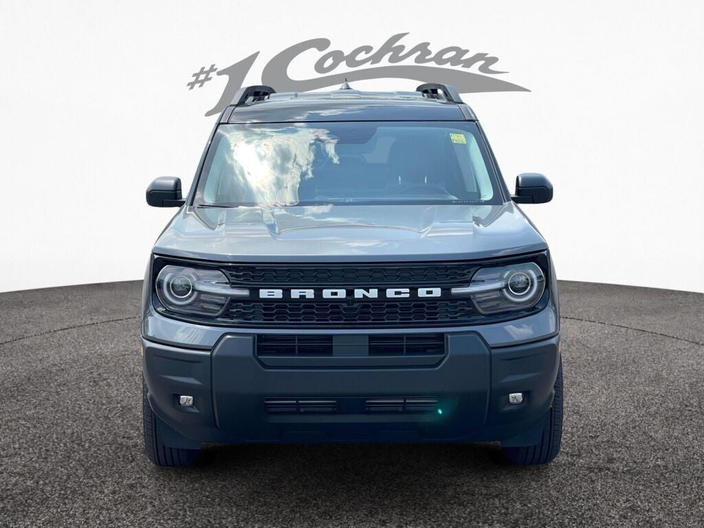 2025 Ford Bronco Sport Outer Banks photo 2