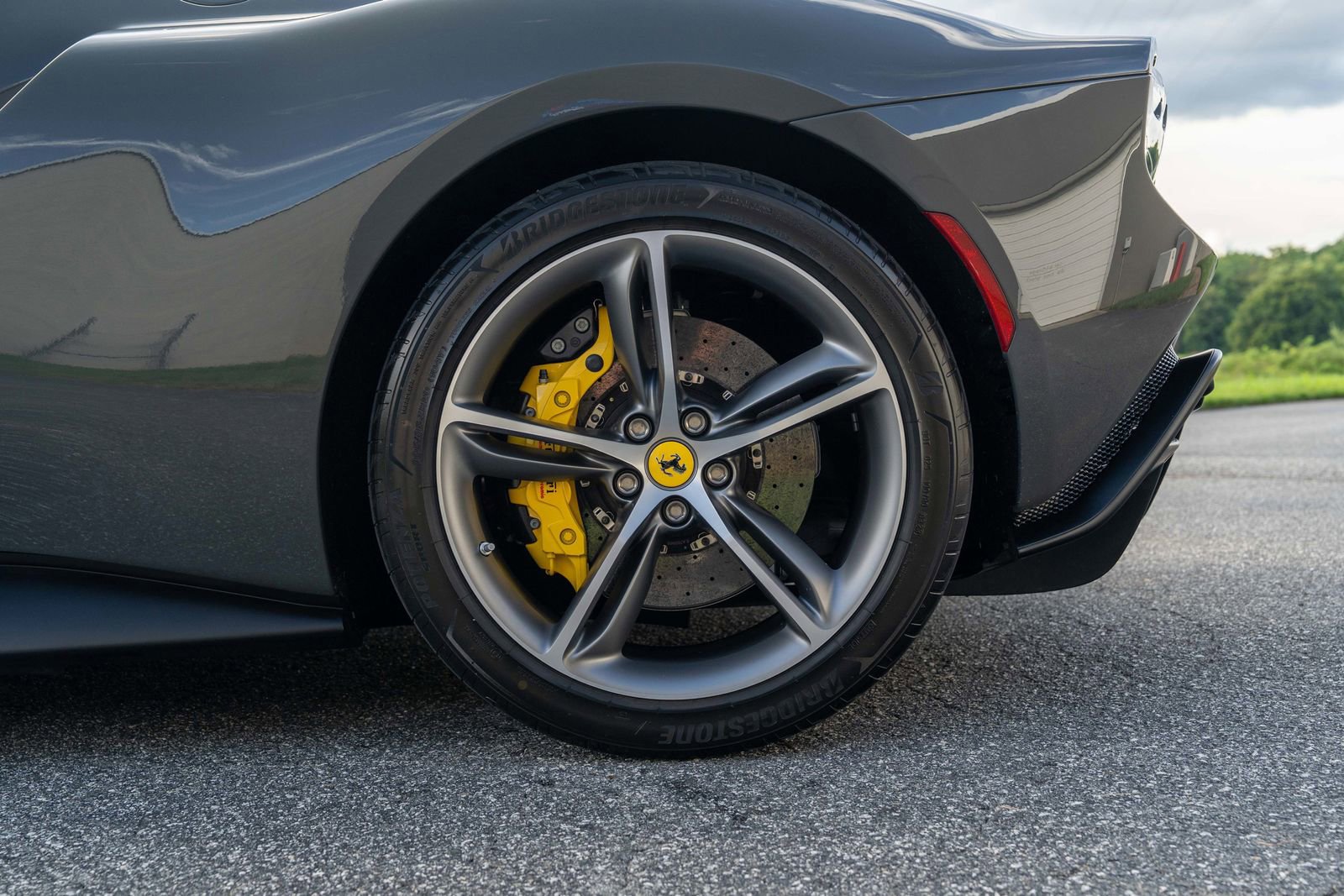 2023 Ferrari 296 GTB Base photo 10