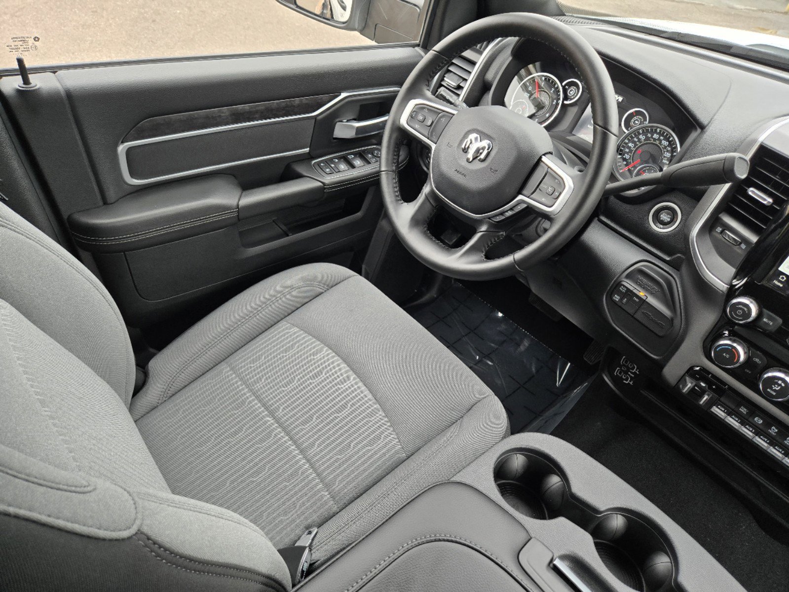 2024 Ram 2500 Big Horn photo 19