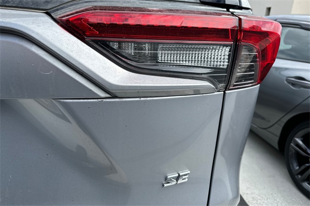 2022 Toyota RAV4 Prime SE photo 7