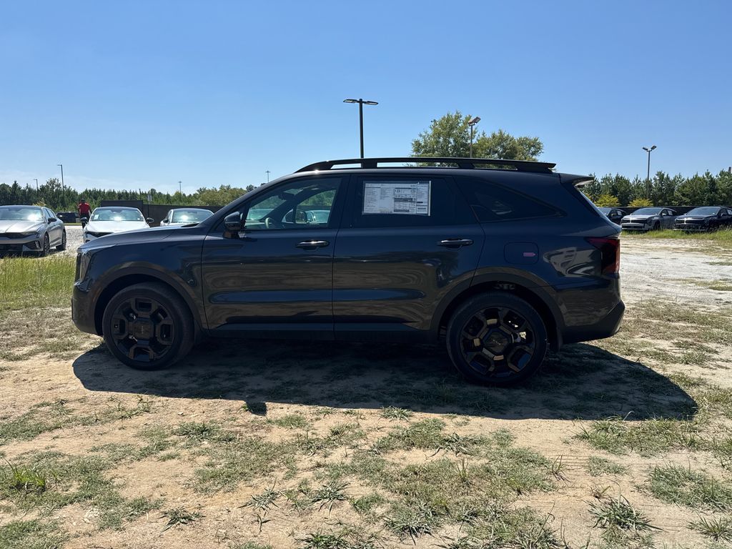 2025 Kia Sorento X-Line SX Prestige photo 5