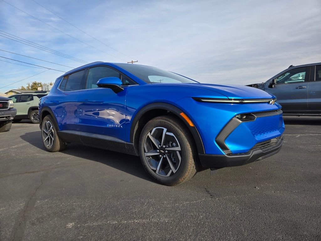 2026 Chevrolet Equinox EV 2LT's photo