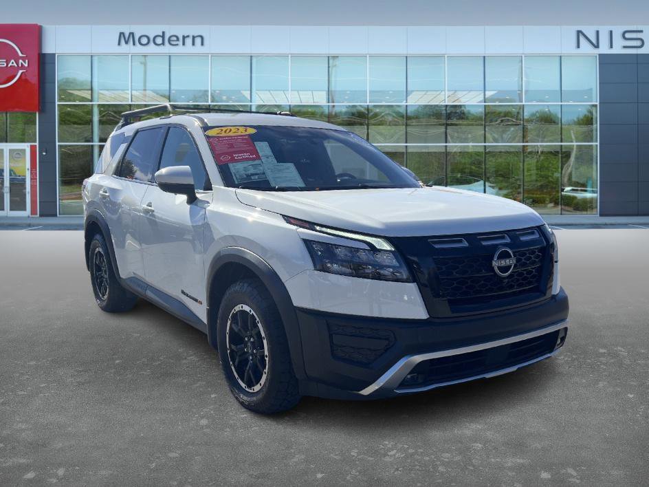 2023 Nissan Pathfinder Rock Creek photo 3