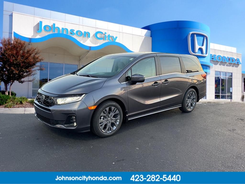 2026 Honda Odyssey Touring's photo